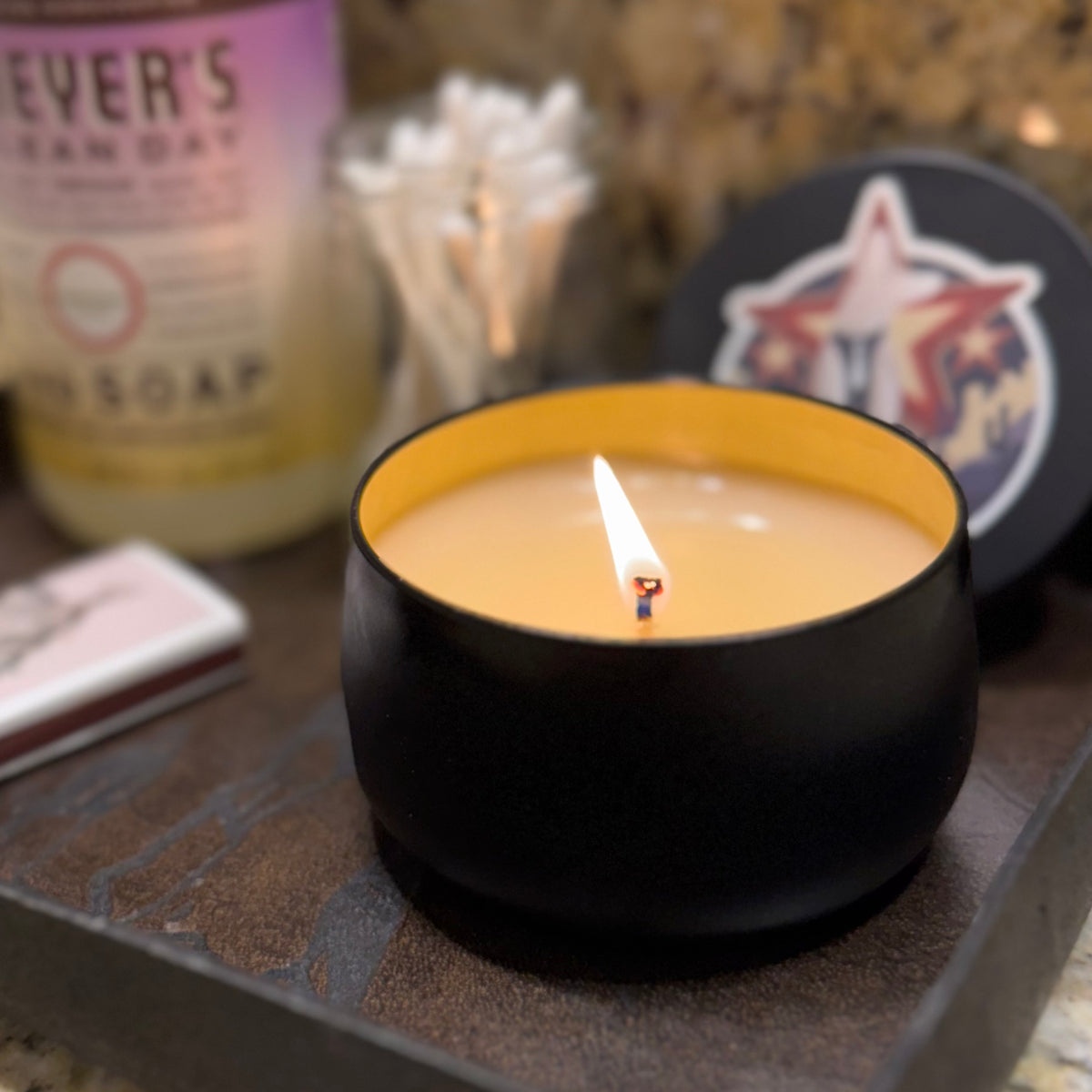 Spike&#39;s 2025 Soiree Candle - Bourbon and Vanilla